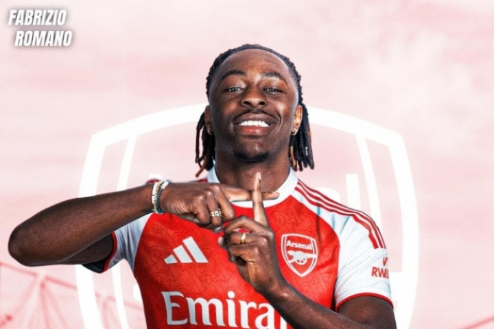 MK体育中国-终于等到你埃泽一个月前就曾对朋友说自己将加盟阿森纳