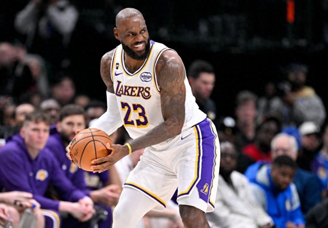 MK体育官网-就在今天，又一个79年NBA独一无二的纪录，被41岁詹姆斯达成了